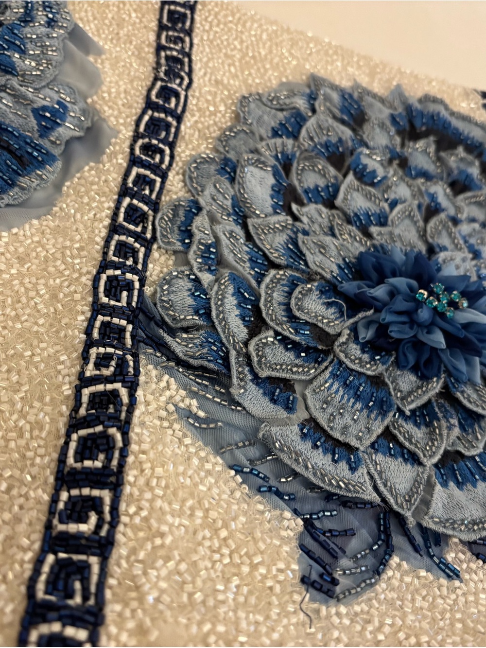 ✨ Alice + Olivia by Stacey Bendet "Affection" Beaded Floral Gown ✨ - Picture 11 of 16